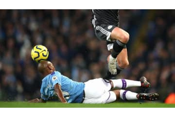 ウイイレ2020「ボール奪取が最強の守備的MF」ベスト10 画像