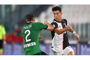 ユーヴェ、“最強”アタランタ戦で衝撃…なんと「8分間も敵陣でボール触れず」 画像