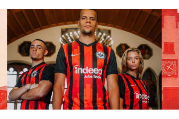 長谷部と鎌田のフランクフルト、「赤黒復活」の2020-21新ユニフォーム発表！ 画像