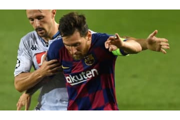 これは超微妙…メッシ、VARに取り消された「ハンドゴール」がこれ 画像