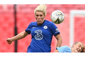 こりゃすげぇ！チェルシー女子が突き刺した「鬼ミドル」がかなりエグい 画像