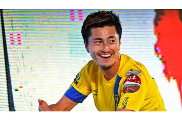鈴木優磨、ベルギーで2ゴール目！「GKを騙すフェイントPK」がこれ(動画あり) 画像