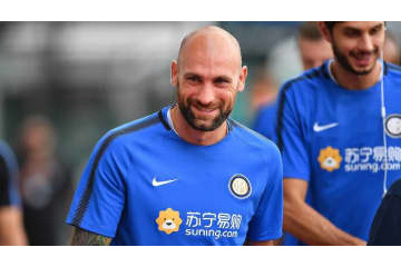 在籍6年のインテルGK、「0試合出場レッドカード2枚」で退団 画像