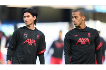 南野とティアゴ、4年前にも会ってた！気になる「会話シーン」がこれ 画像