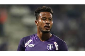 鈴木武蔵、ベルギーで2試合連続ゴール！「高難度ヘッド」がこれ（動画あり） 画像