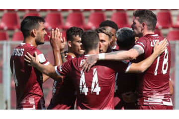 俊輔の古巣、新加入発表が理解不能…「強盗を撃退したが、1時間後に殺られる」 画像