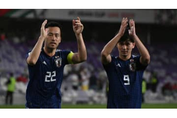 「南野が10番」聞いた吉田麻也、リアクションがこれ 画像