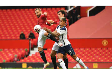 屈辱6失点のユナイテッド、荒れていた…あの“演技選手”が怒りの矛先に 画像