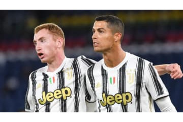 ユーヴェ逸材、ロナウドに食べ物や寝る時間を質問攻め？ 画像