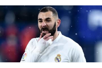 「ベンゼマが凍ってる…」 スペイン紙が心配し始めたワケとは 画像