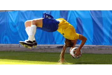 飛距離がおかしい！強肩大国の世界レベル「超ロングスロー」がとんでもない 画像