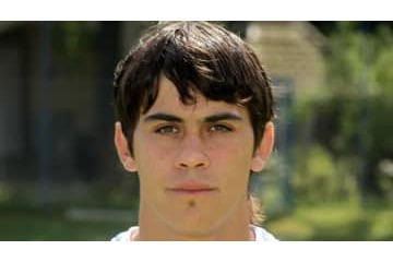 メッシのいとこも退場！2部昇格の英雄ゴールもユニ脱ぎ6分で電撃退場 画像