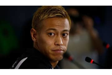 本田圭佑、「生配信」でポルティモネンセ移籍を発表 画像