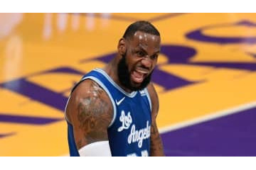 リヴァプール会社の株主レブロン・ジェームズ、「アンフィールドでの記憶」 画像