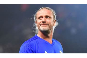 OBプティが怒る！「アーセナルのベテランはひどい、半分放出しろ」 画像