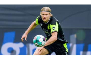 怪物ホーラン 「おねだり副審」に賛同！ 自閉症の子供支援のためにユニフォーム寄付 画像