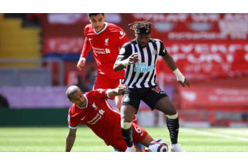 「リヴァプールFWマネと俺をトレードだ？ この恩知らずが」 ニューカッスルFWが怒る 画像