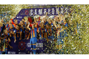 バルセロナ、史上初の男女3冠を達成！女子チームがとんでもないことに 画像