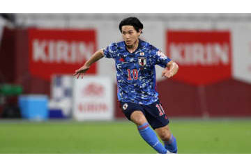 南野拓実、リヴァプールが「ローン移籍拒否」　放出なら完全移籍か 画像