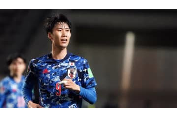 鎌田大地が嫌いなやつ一杯いる！？　本人も「たまに地雷踏む。2人くらい危ない」と明かす 画像