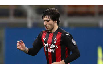 トナーリ、ミラン愛だ…残留で「大幅給与削減」受け入れていた 画像