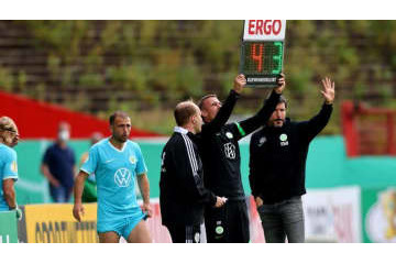 ヴォルフスブルク「交代多すぎ」でカップ戦失格！ネタにしたチケットも販売開始 画像