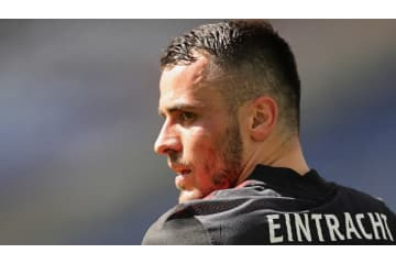 ケンカ別れか…移籍希望のフランクフルト主力、練習ボイコットも獲得オファーなし 画像