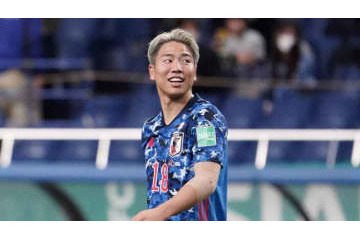 豪州キラーだ！浅野拓磨、「嬉しすぎてジャガーポーズするのも忘れた」 画像