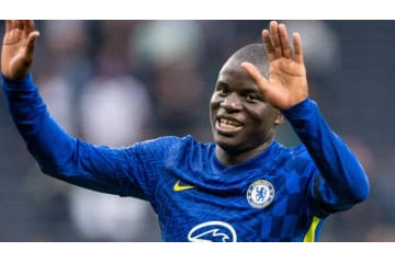 カンテ、ピザ屋に降臨！ナプキンにサインした神対応シーンがこれ 画像