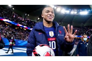 4ゴールと大暴れのエムバペ「相手を最後まで痛めつけたかった」と発言 画像