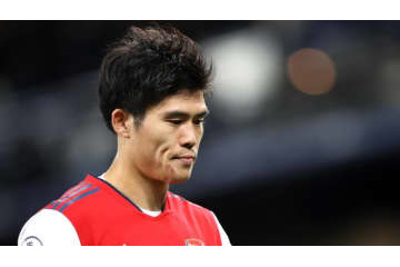 冨安への顔面踏みつけは退場ではないのか　アーセナル監督の答えは 画像