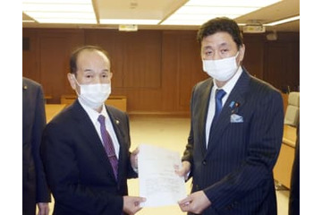 三沢市長、防衛相に再発防止要請 画像