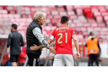 ベンフィカ監督、電撃退任…原因は「選手の練習ボイコット」 画像