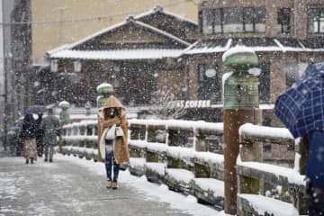 強い冬型、大雪警戒呼び掛け 画像