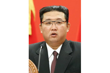 北朝鮮、弾道ミサイル2発を発射 画像
