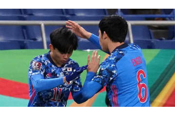 久保建英は「フォーメーション変更」にこう思う。”結果を出せば正解” 画像