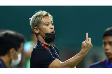 本田圭佑、カンボジアU-23代表の練習に合流。東南アジア杯に挑む 画像