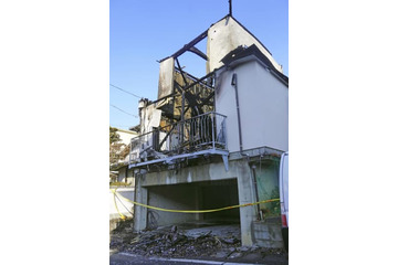 熊本で住宅火災2人死亡 画像