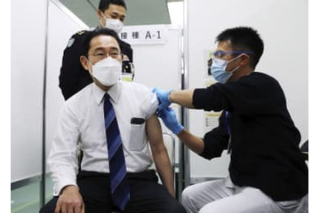 首相がワクチン3回目接種 画像