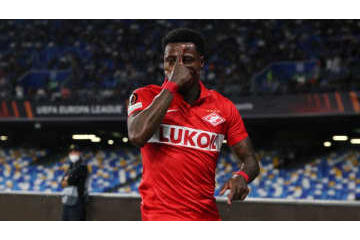 「叔母をいじめるやつは殺す」 従弟刺傷容疑のオランダ代表、盗聴を知らずに告白 画像