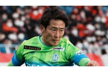 湘南MF永木亮太、恩師のチョウ・キジェ監督と何を話していたのか 画像