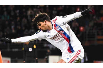 ルーカス・パケタ、スパイダーマンを「完コピ」する 画像