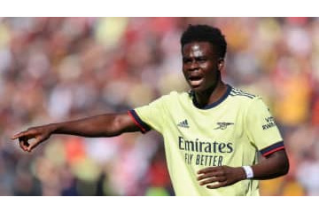 「足首が血まみれ」 アーセナルMFサカ、相手のラフプレーに苦言 画像