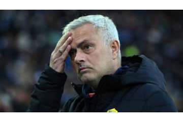 俺は格が違うぜ！モウリーニョ、ローマの伝説ゼーマンを斬り捨てる 画像