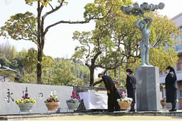 上海列車事故34年で慰霊式 画像