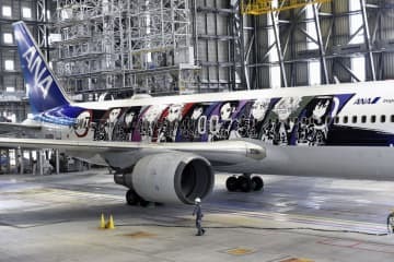 全日空が「鬼滅」特別機 画像