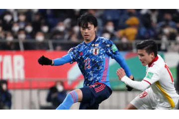 「スタメンで使われないのも分かる」 三笘薫、認める 画像