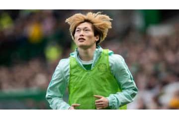 「古橋亨梧はベンチにいても嫌」 伝説ダルグリッシュが絶賛する 画像