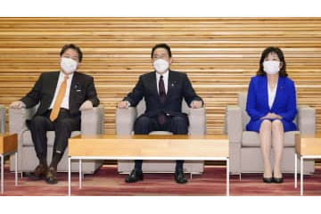 ロシアが北方領土を「不法占拠」 画像