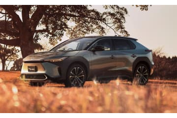 トヨタEV、月額料金8万8千円 画像